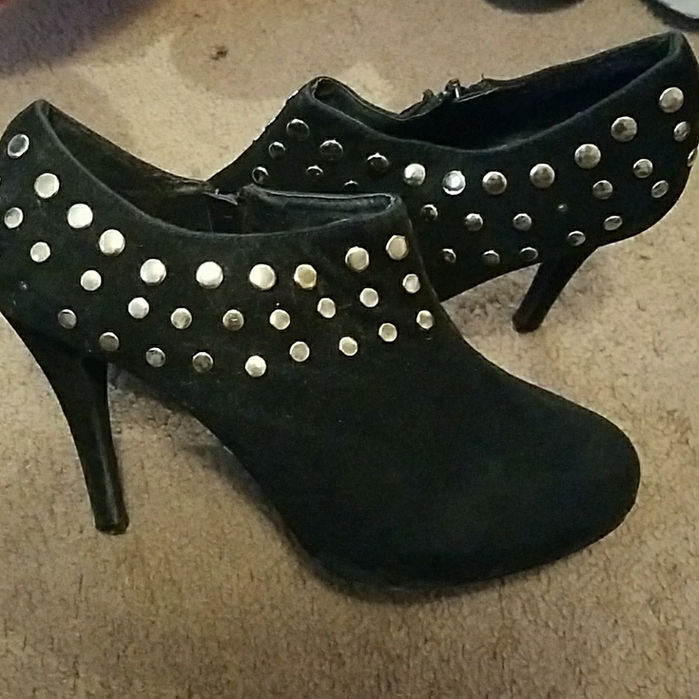 Black heels